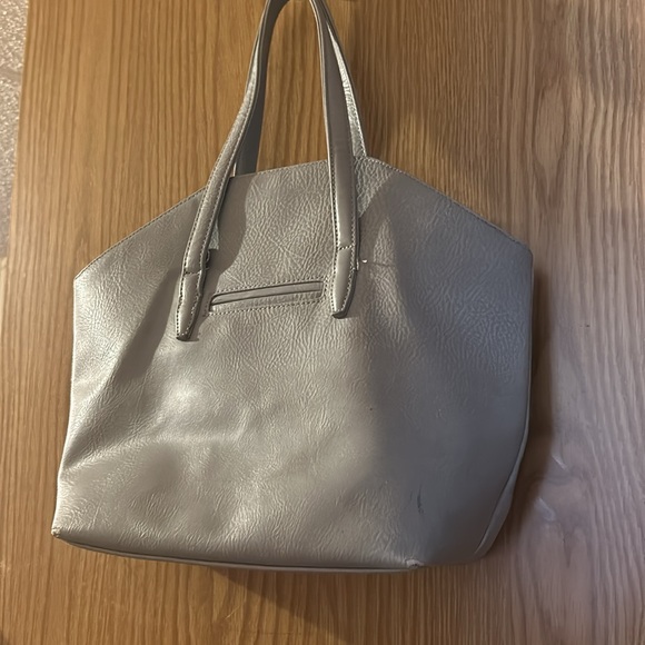 MATT & NAT live beautifully - Picture 7 of 7